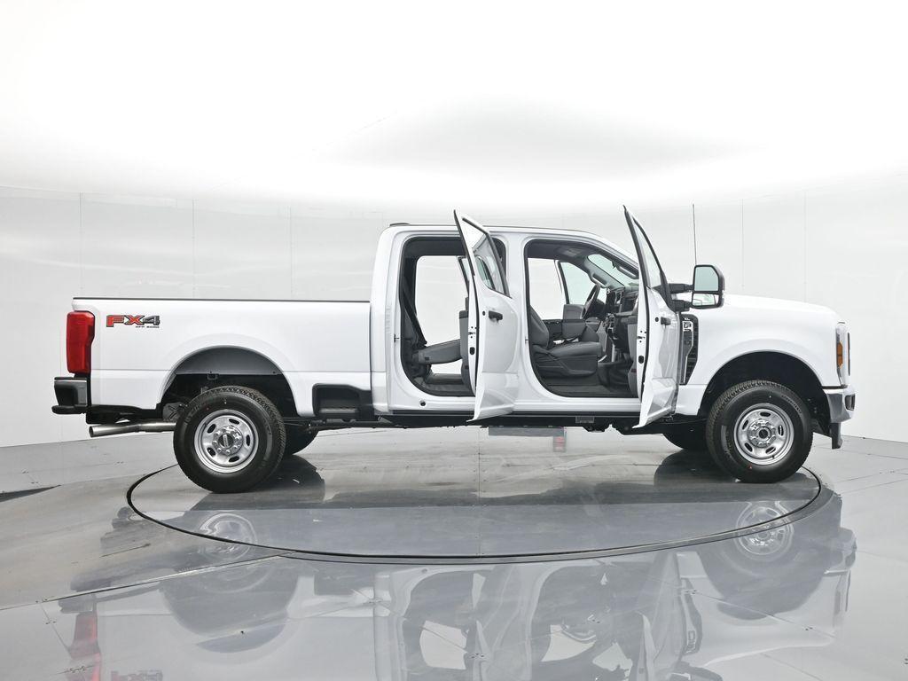 new 2024 Ford F-250 car, priced at $55,045