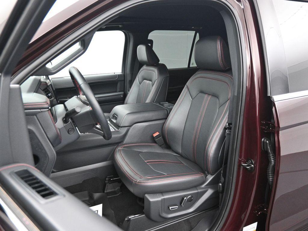 used 2024 Ford Expedition car, priced at $69,900