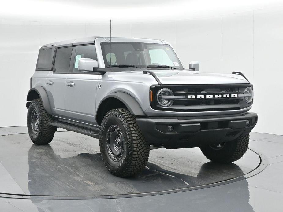 new 2024 Ford Bronco car, priced at $58,945