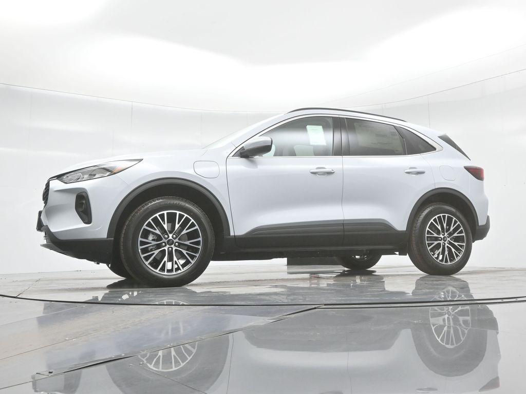 new 2025 Ford Escape car, priced at $33,369