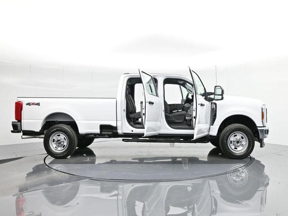 new 2024 Ford F-350 car, priced at $53,600