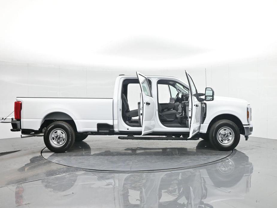 new 2024 Ford F-250 car, priced at $52,115