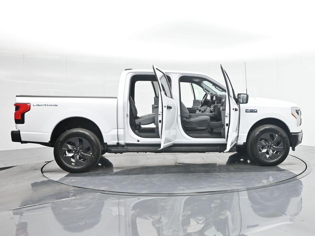 new 2024 Ford F-150 Lightning car, priced at $61,679