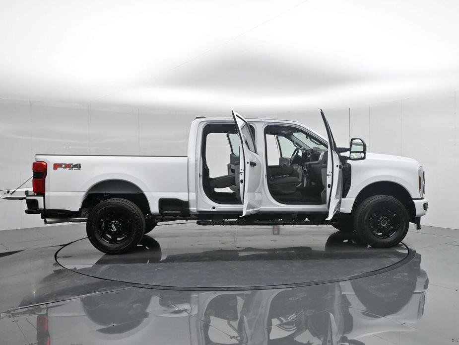 new 2024 Ford F-250 car, priced at $59,995