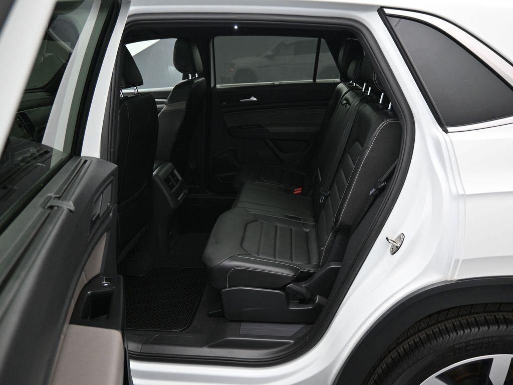 used 2021 Volkswagen Atlas Cross Sport car, priced at $30,000