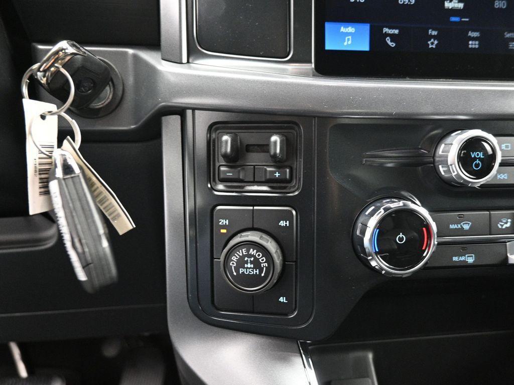 new 2025 Ford F-150 car, priced at $51,733