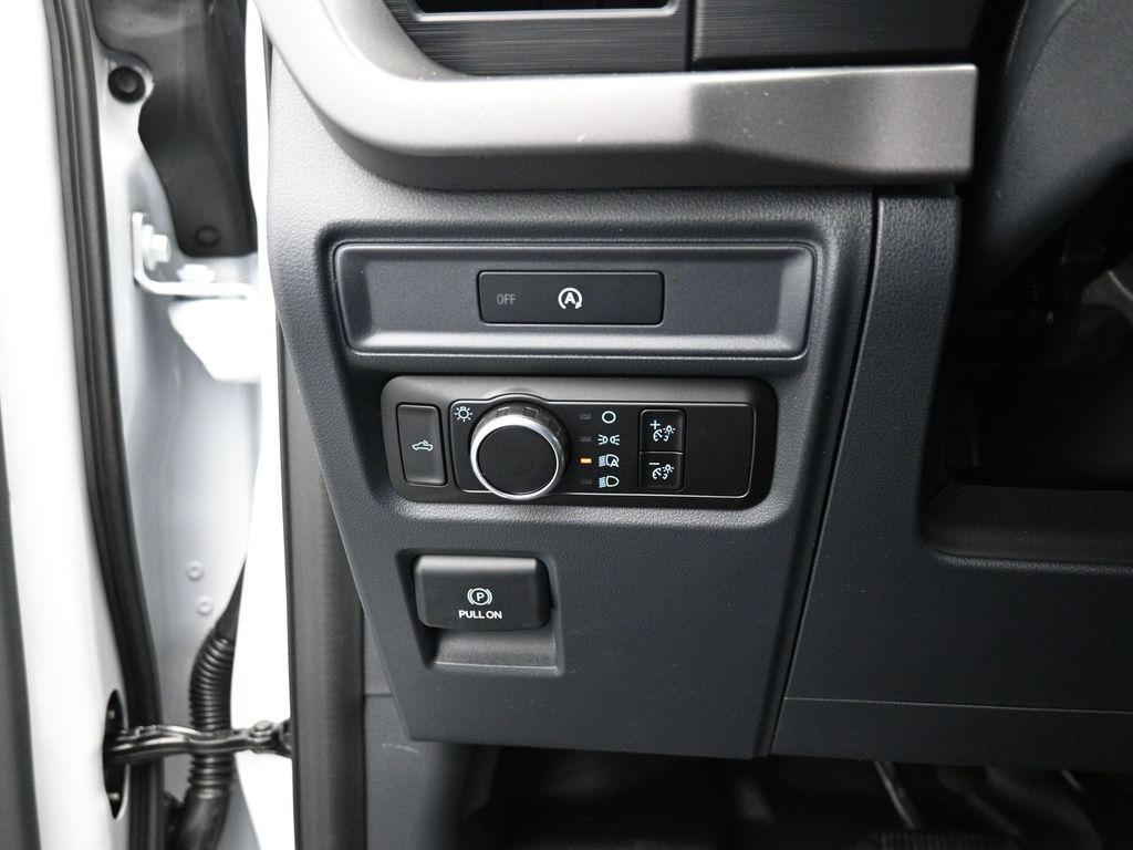 new 2025 Ford F-150 car, priced at $43,105