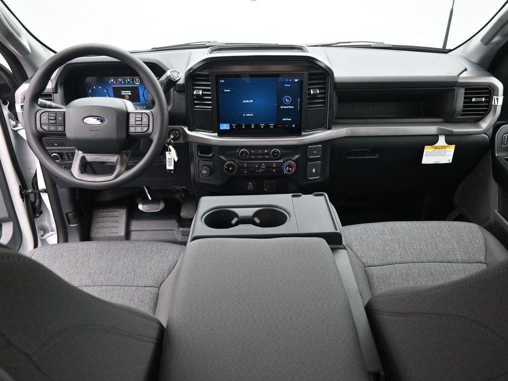 new 2025 Ford F-150 car, priced at $43,105