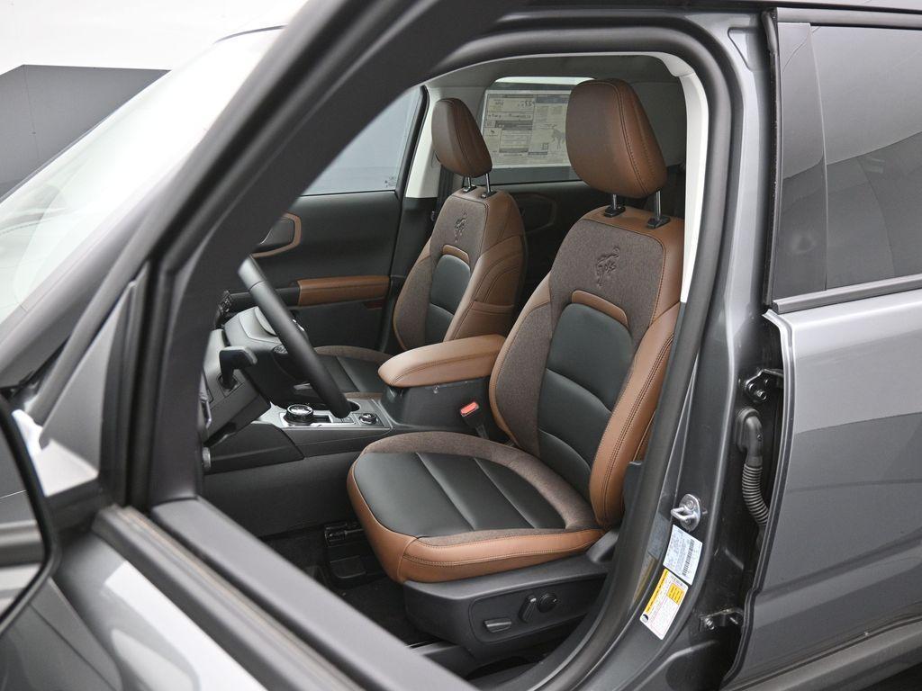 new 2025 Ford Bronco Sport car, priced at $37,692