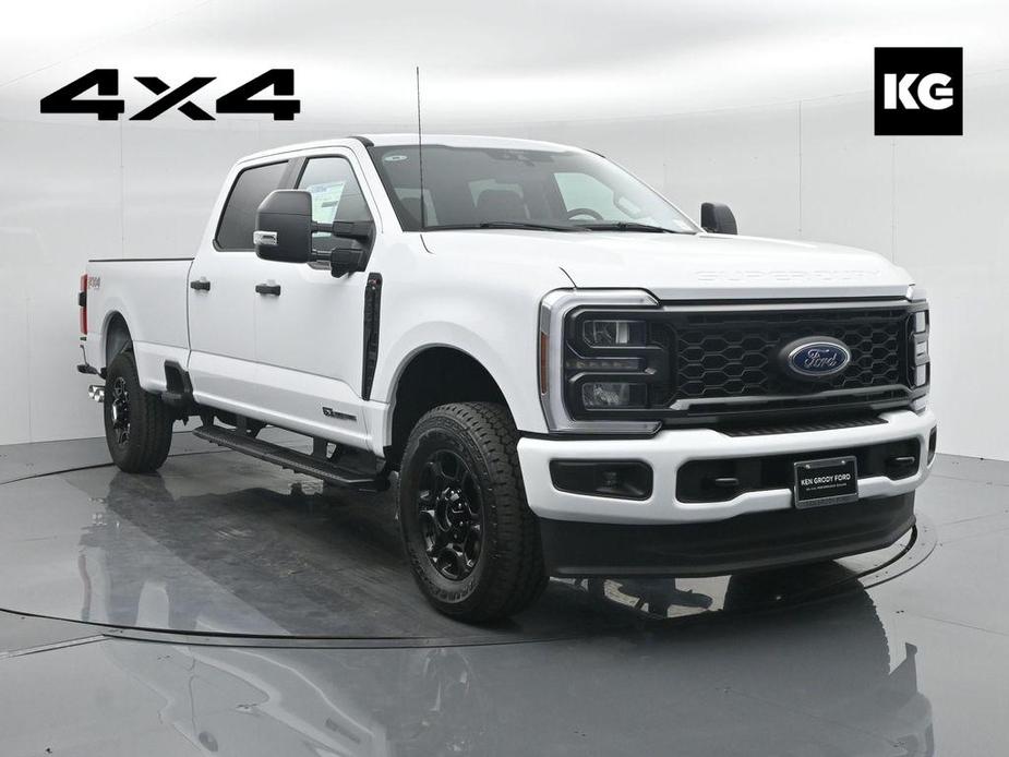 new 2024 Ford F-350 car, priced at $72,755