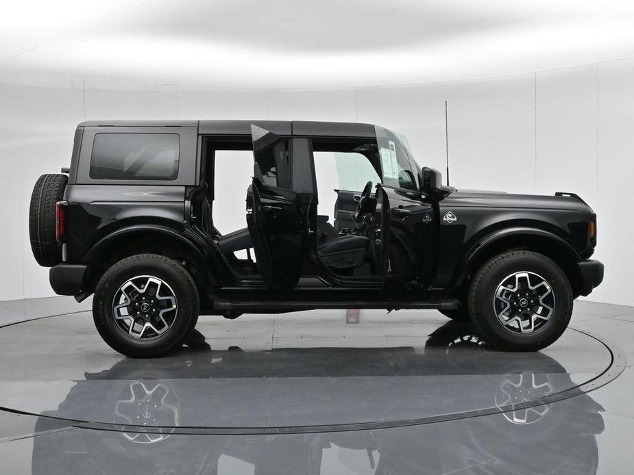 new 2024 Ford Bronco car, priced at $51,985