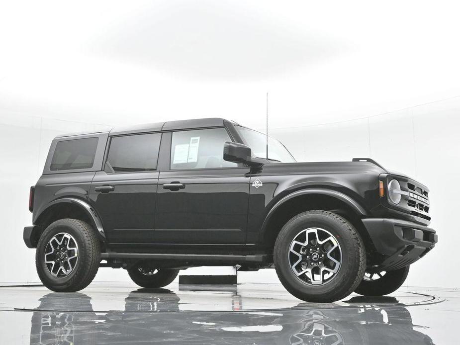 new 2024 Ford Bronco car, priced at $51,985