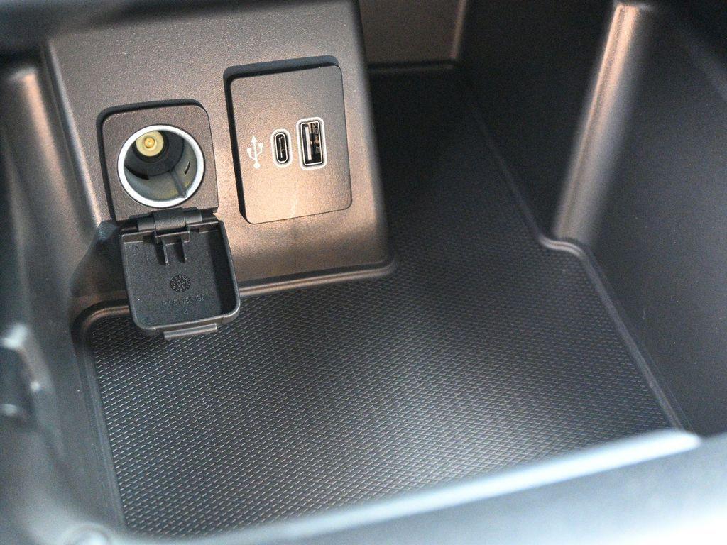 new 2025 Ford Explorer car, priced at $37,450