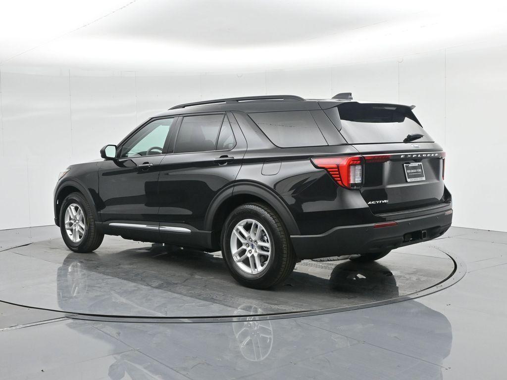 new 2025 Ford Explorer car, priced at $37,450