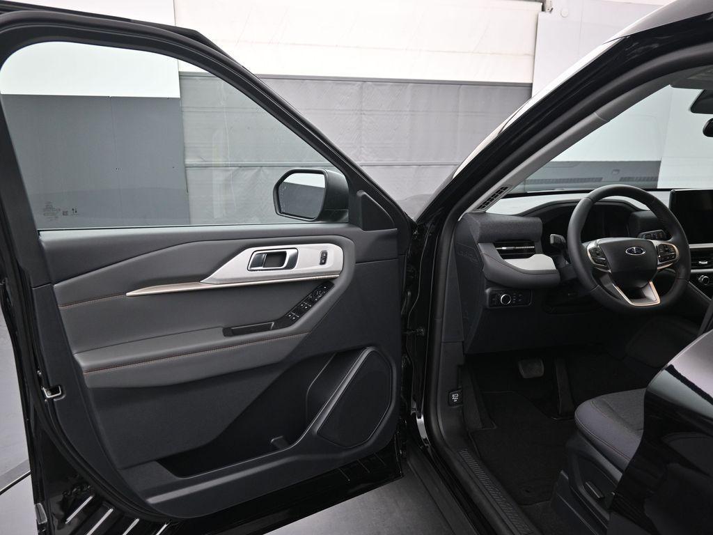 new 2025 Ford Explorer car, priced at $37,450
