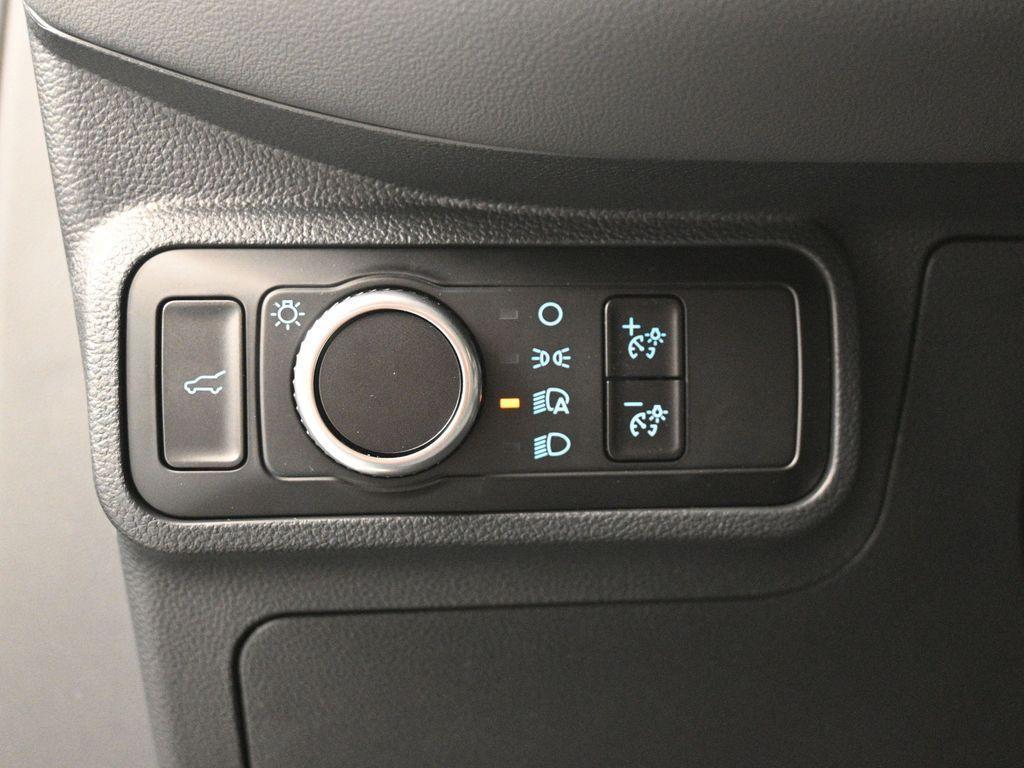 new 2025 Ford Explorer car, priced at $37,450
