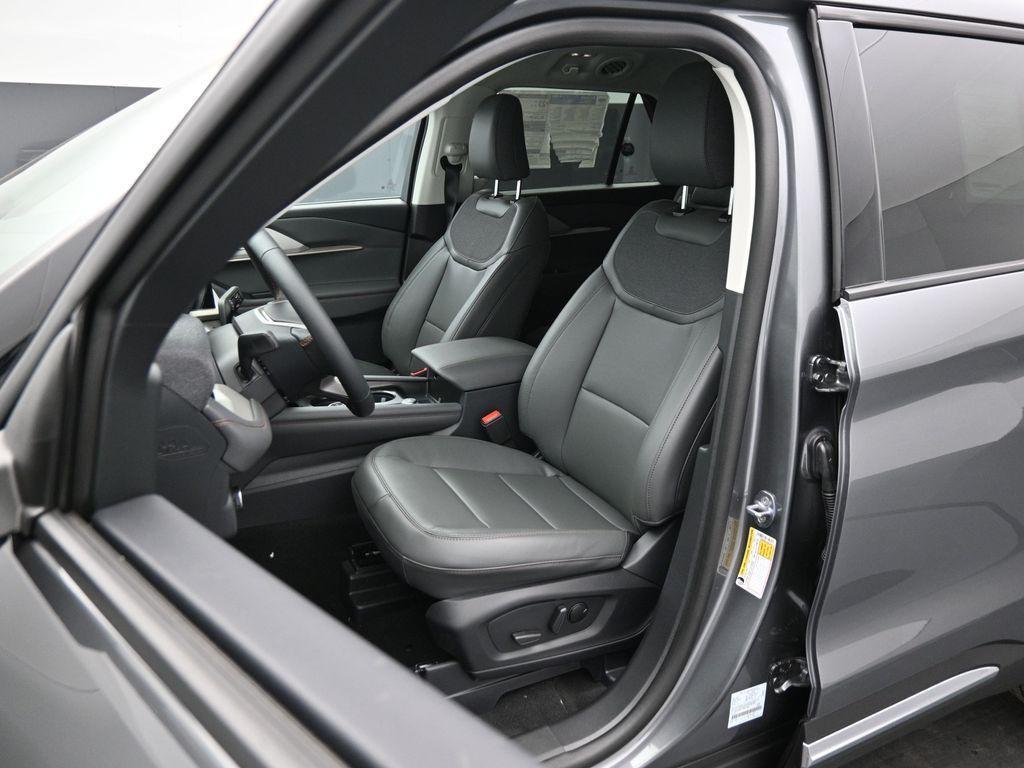 new 2025 Ford Explorer car, priced at $48,205