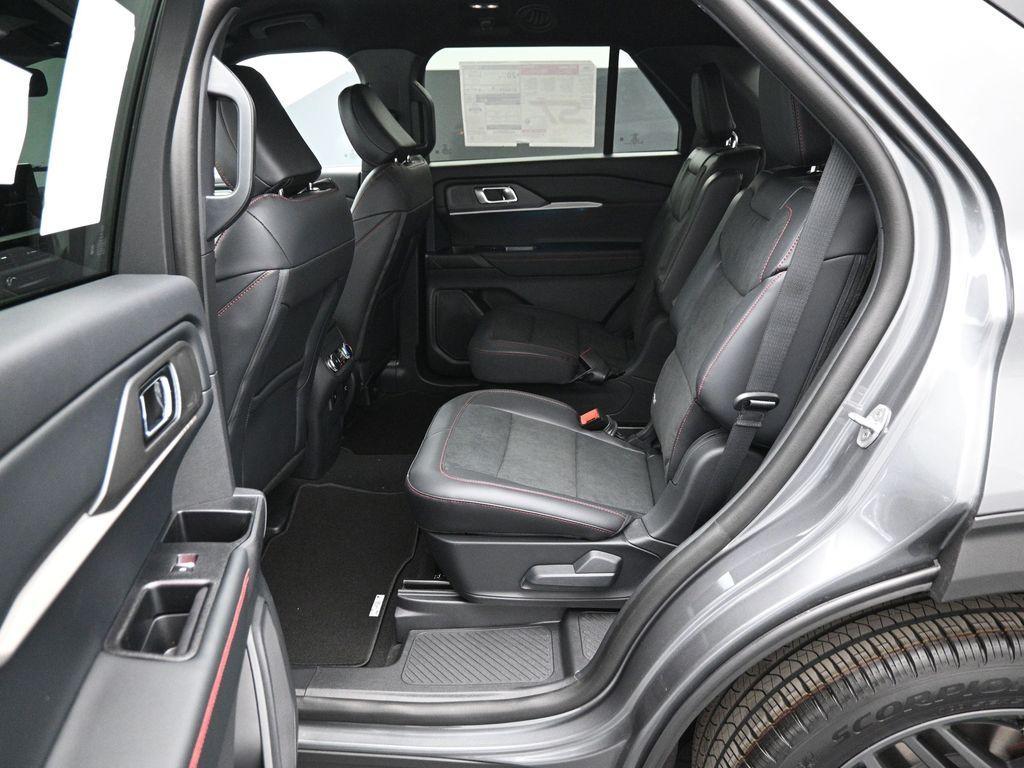 new 2025 Ford Explorer car, priced at $54,326