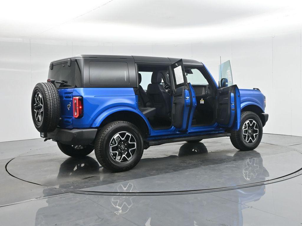 new 2024 Ford Bronco car, priced at $52,098