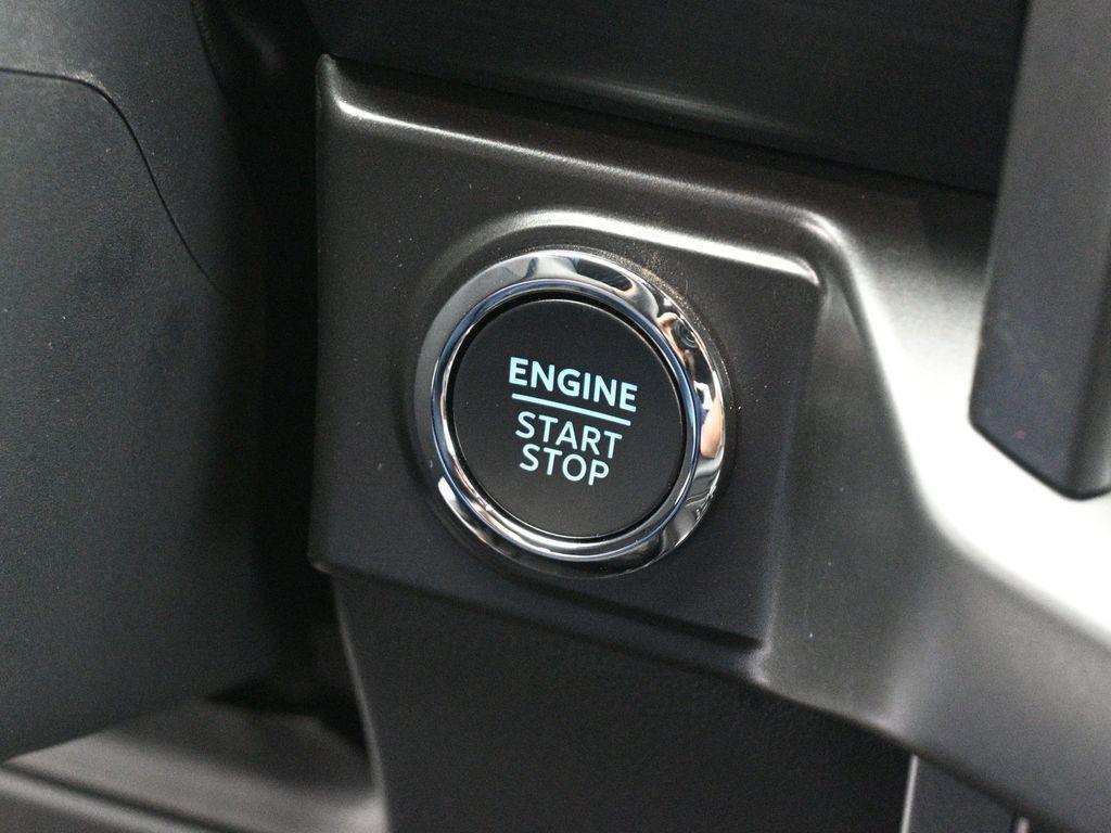 new 2025 Ford F-150 car, priced at $69,810