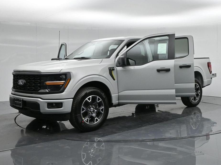 new 2024 Ford F-150 car, priced at $48,330