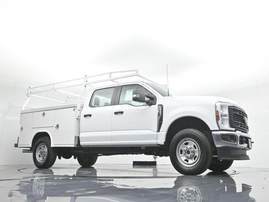 new 2024 Ford F-350 car, priced at $70,479