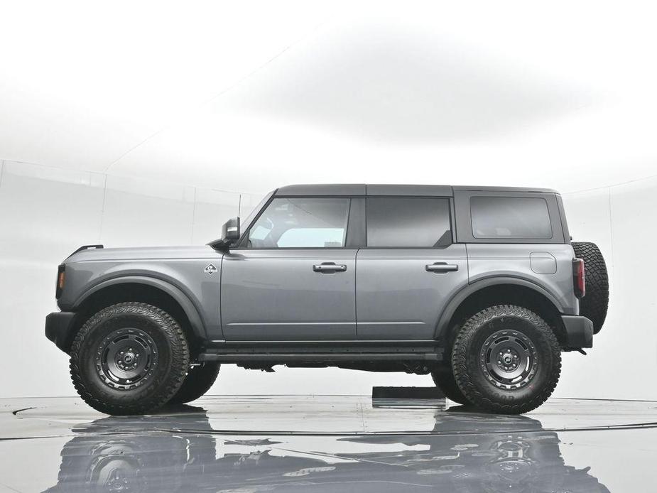 new 2024 Ford Bronco car, priced at $60,925