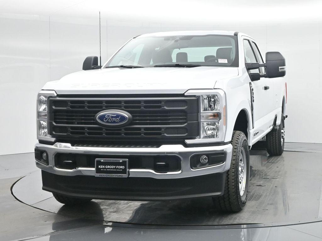 new 2024 Ford F-350 car, priced at $62,870