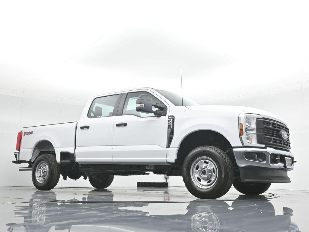 new 2024 Ford F-250 car, priced at $55,045