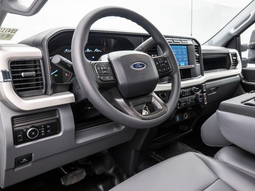 new 2024 Ford F-250 car, priced at $55,255