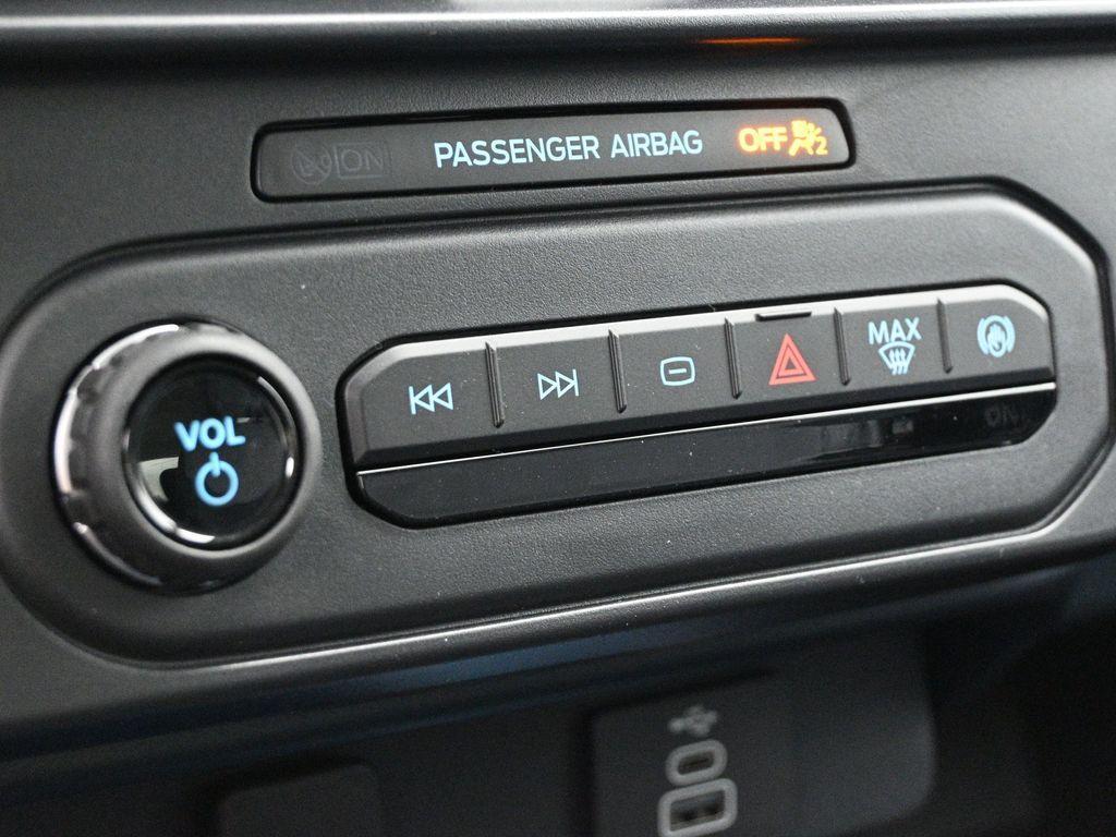 new 2025 Ford Maverick car, priced at $32,565