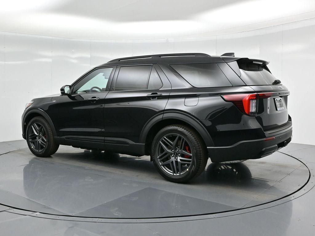 new 2025 Ford Explorer car, priced at $50,440