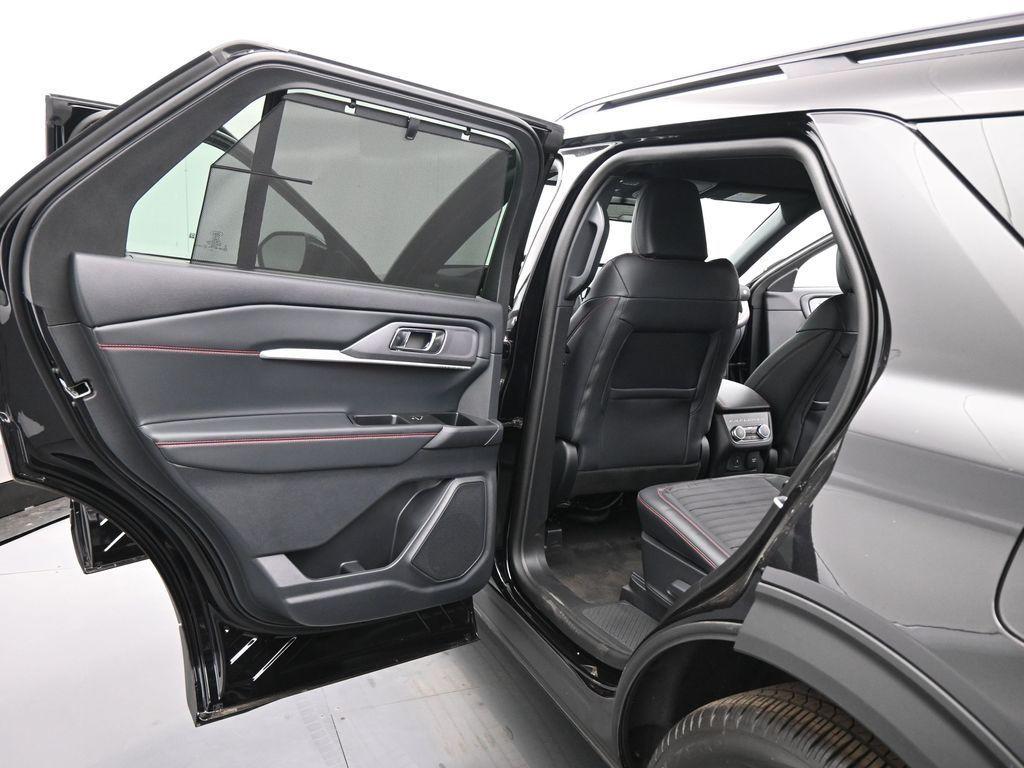 new 2025 Ford Explorer car, priced at $50,440