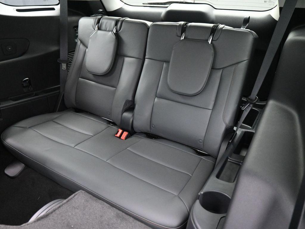 new 2025 Ford Explorer car, priced at $45,420