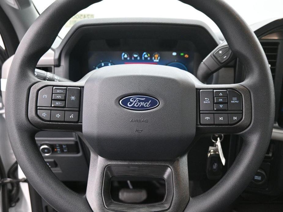 new 2024 Ford F-150 car, priced at $40,265