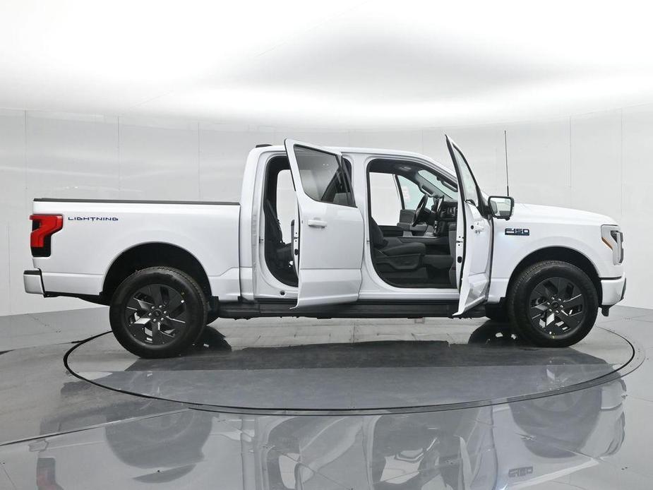 new 2024 Ford F-150 Lightning car, priced at $76,090