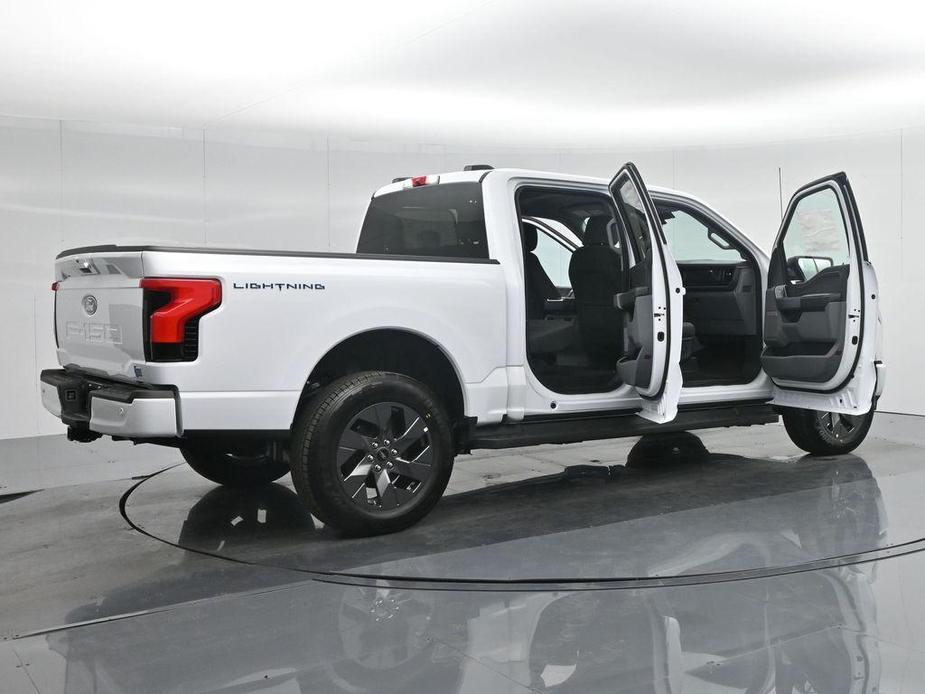 new 2024 Ford F-150 Lightning car, priced at $76,090