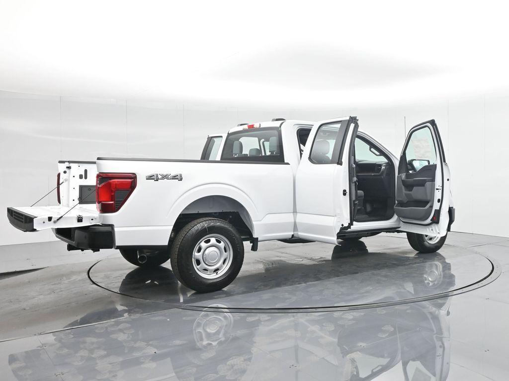 new 2024 Ford F-150 car, priced at $49,260