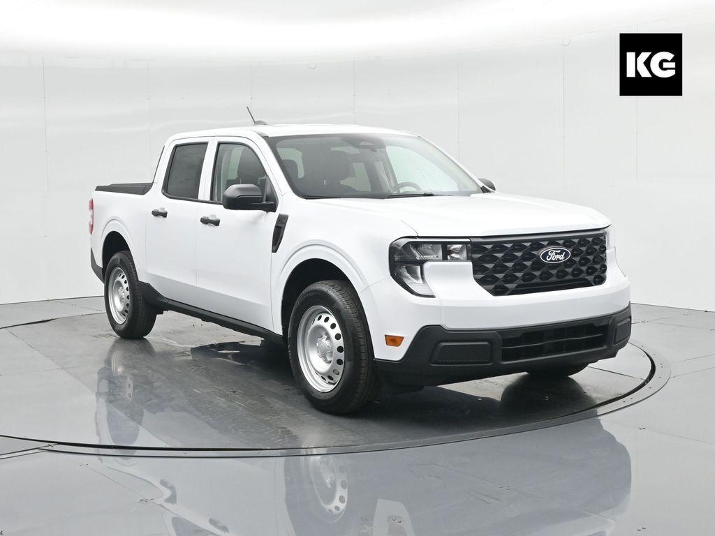 new 2025 Ford Maverick car, priced at $29,940