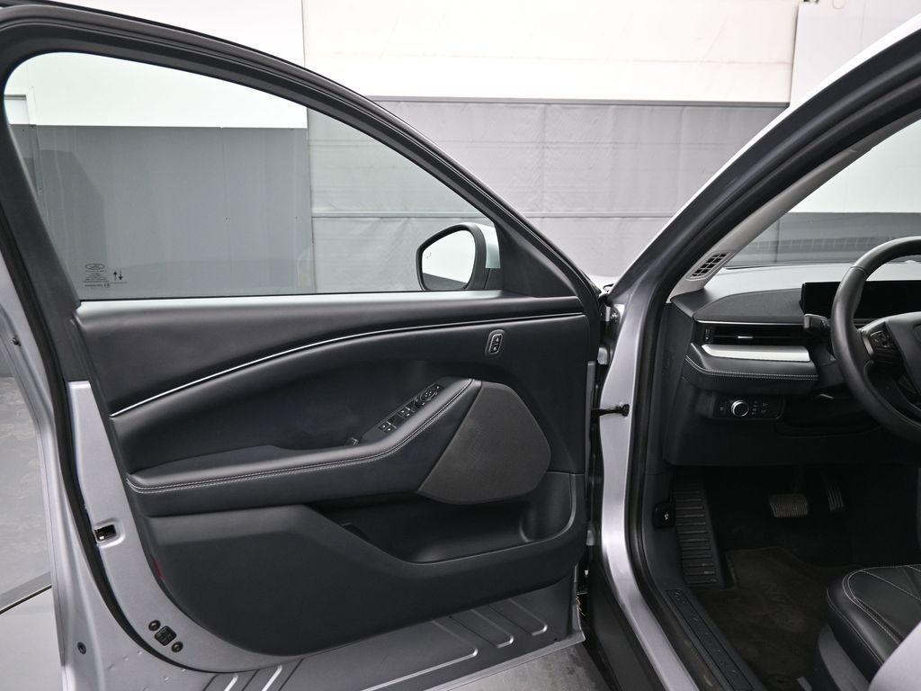 used 2021 Ford Mustang Mach-E car, priced at $26,900