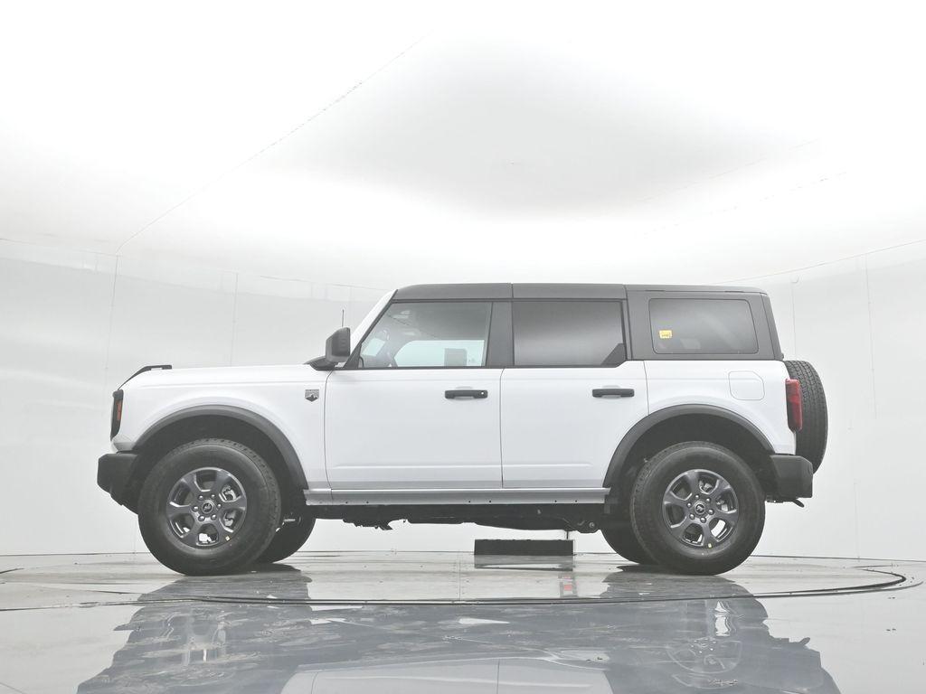 new 2025 Ford Bronco car, priced at $49,135
