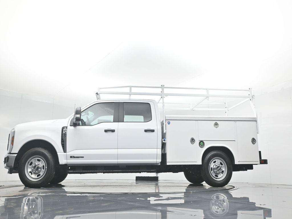 new 2024 Ford F-350 car, priced at $74,359