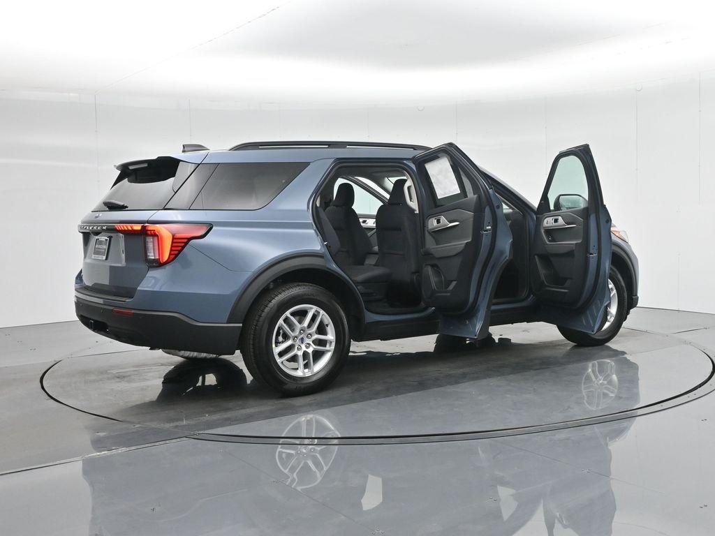 new 2025 Ford Explorer car, priced at $38,489