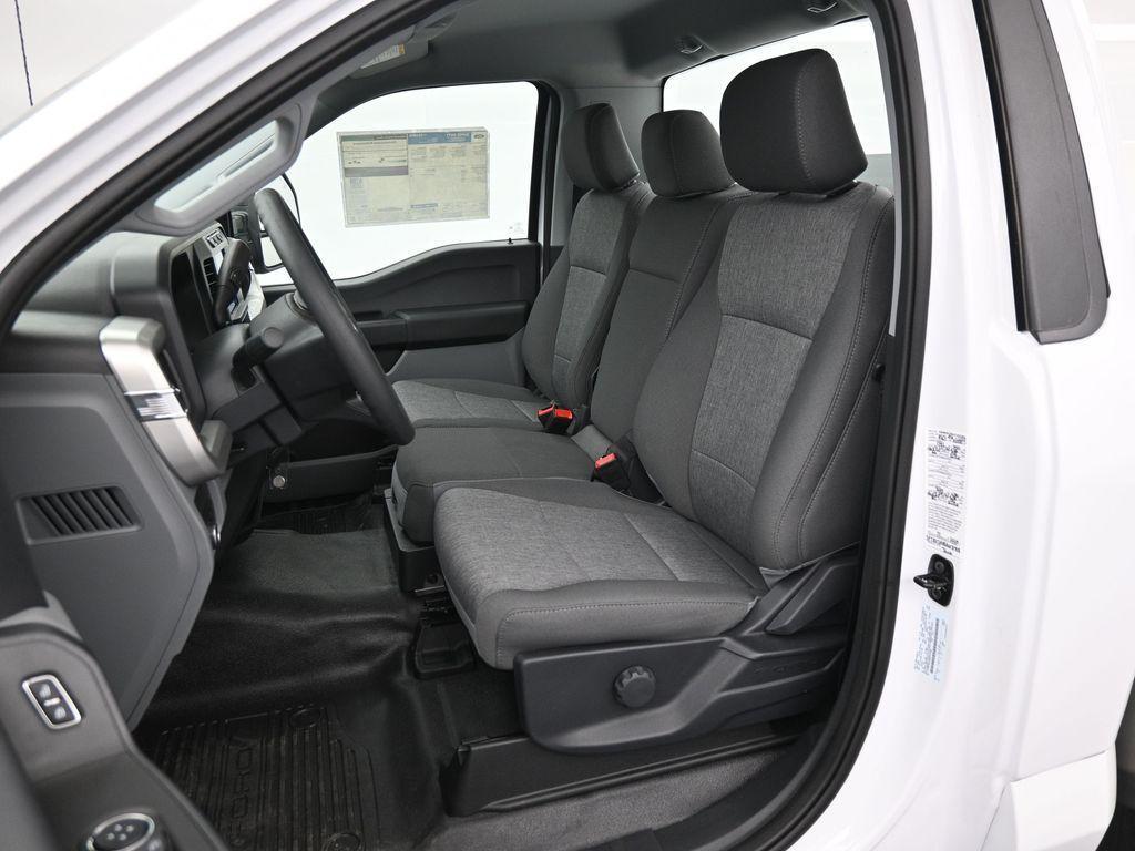 new 2024 Ford F-350 car, priced at $60,396