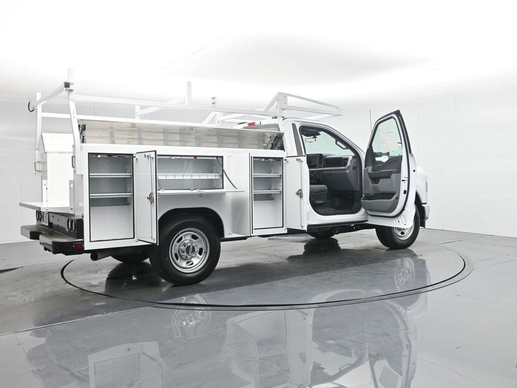 new 2024 Ford F-350 car, priced at $60,396