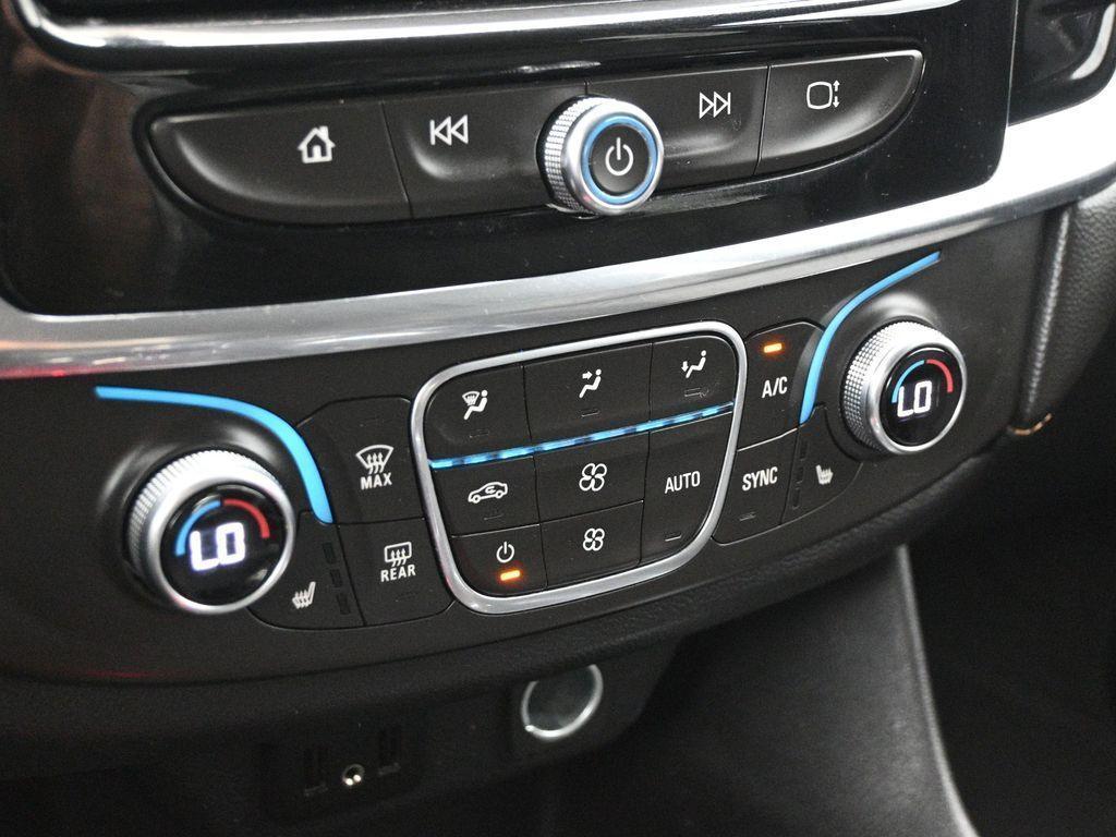 used 2018 Chevrolet Traverse car, priced at $16,100