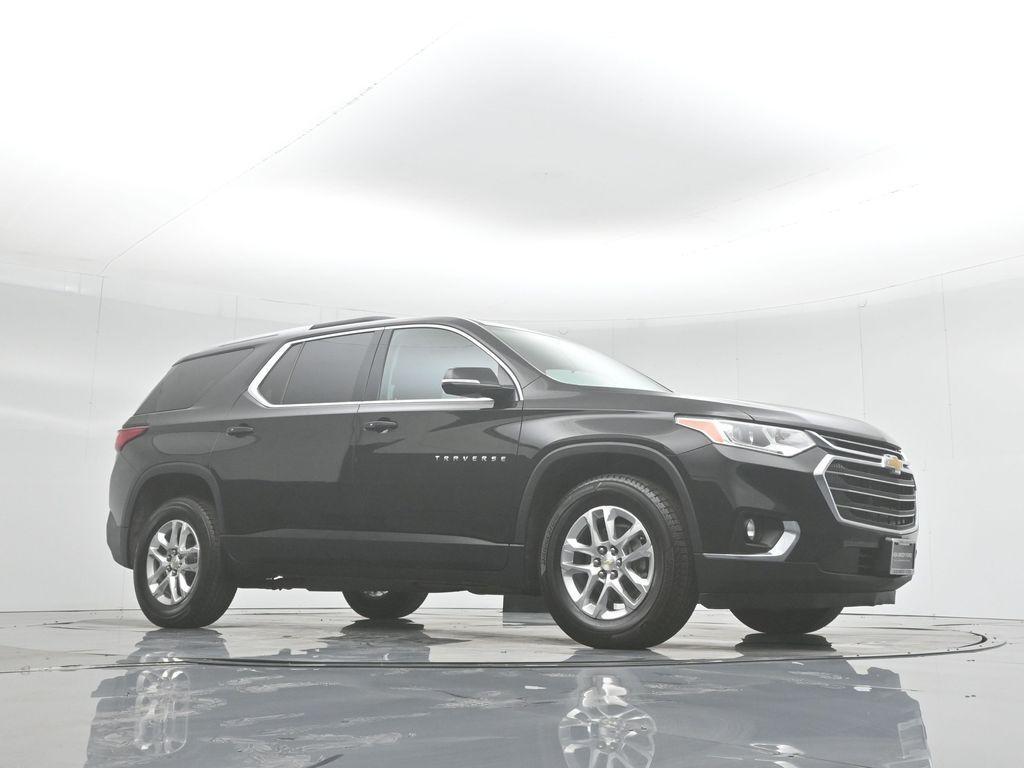 used 2018 Chevrolet Traverse car, priced at $16,100