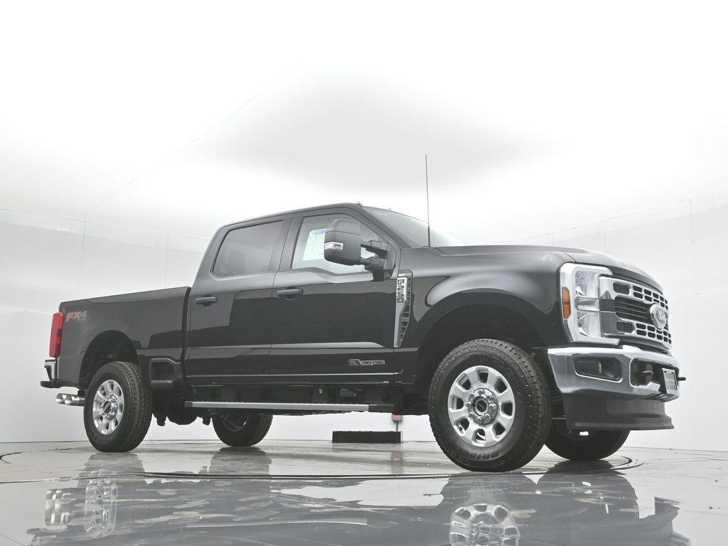 new 2024 Ford F-250 car, priced at $70,275