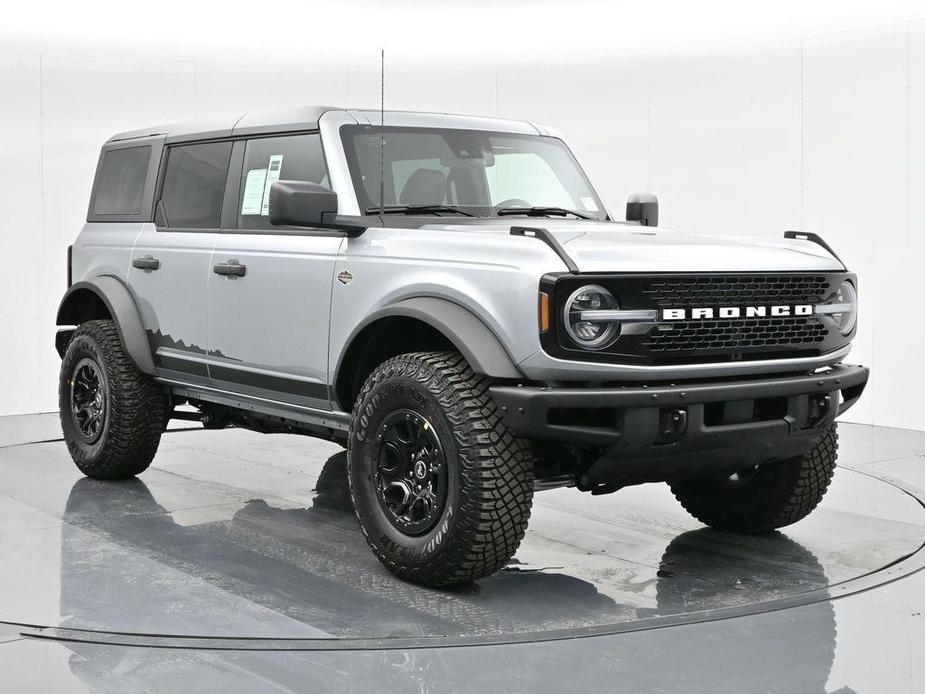 new 2024 Ford Bronco car, priced at $70,470