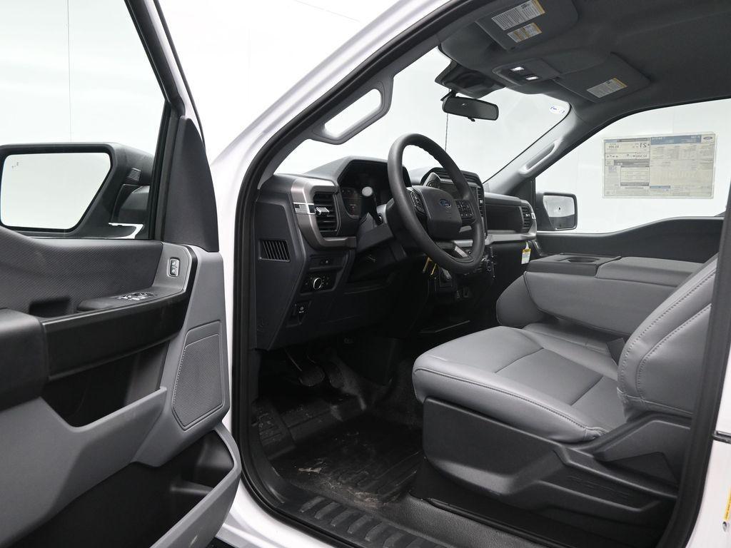 new 2025 Ford F-150 car